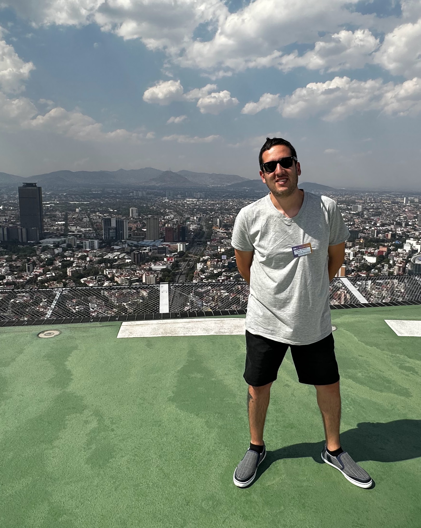 Oscar Angulo - Vista de ciudad